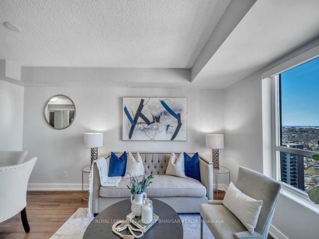 2111 - 6 Eva Rd