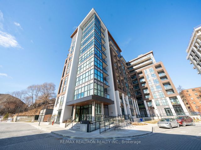 1002 - 25 Neighbourhood Lane