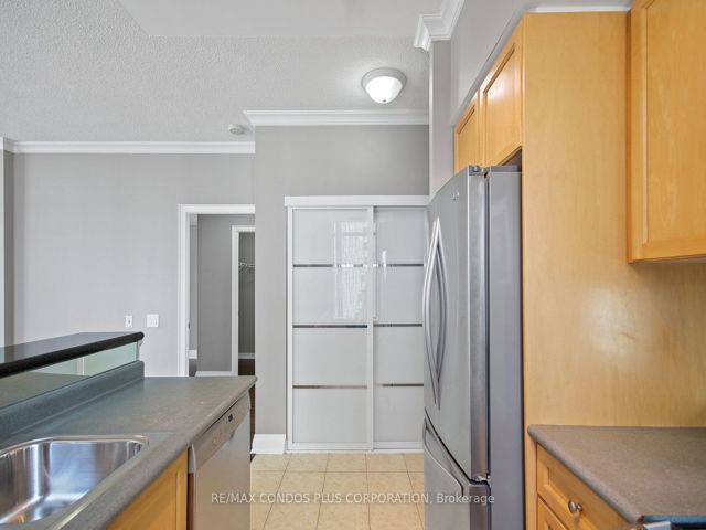 617 - 5 Marine Parade Dr