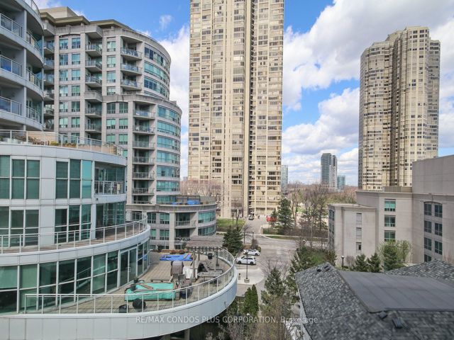 617 - 5 Marine Parade Dr