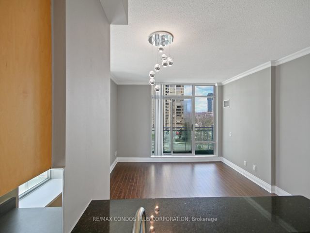 617 - 5 Marine Parade Dr