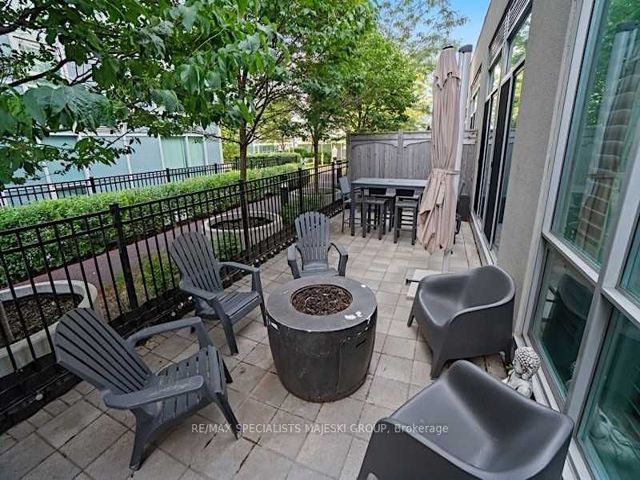 T3 - 165 Legion Rd N
