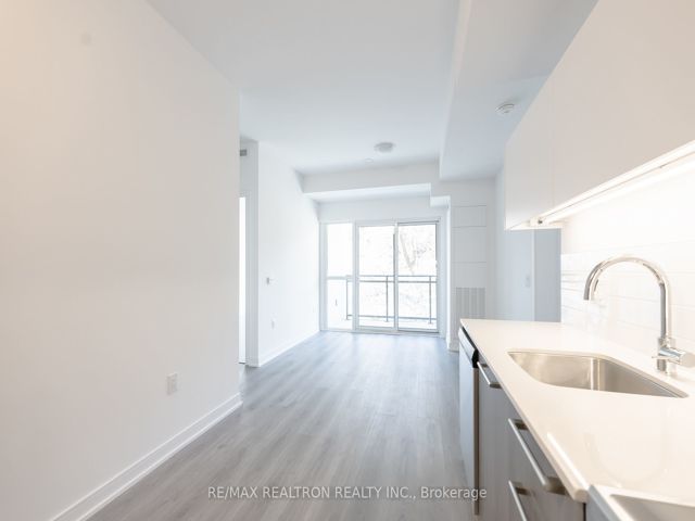 208 - 25 Neighbourhood Lane