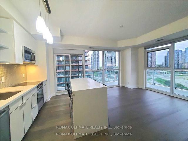 1003 - 33 Shore Breeze Dr