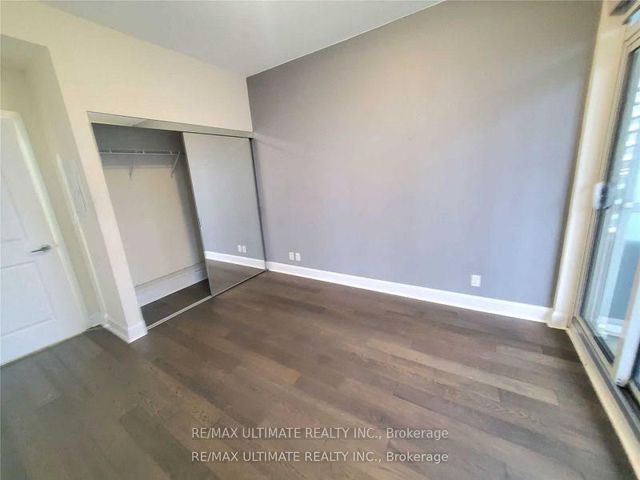 1003 - 33 Shore Breeze Dr
