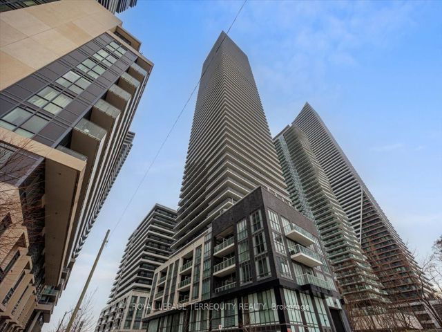 1407 - 70 Annie Craig Dr
