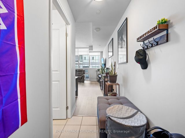 1501 - 59 Annie Craig Dr