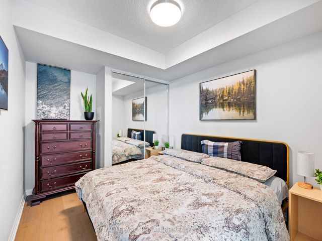 1501 - 59 Annie Craig Dr