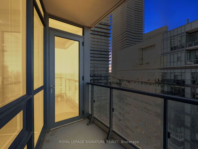 1501 - 59 Annie Craig Dr