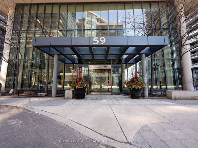 1501 - 59 Annie Craig Dr