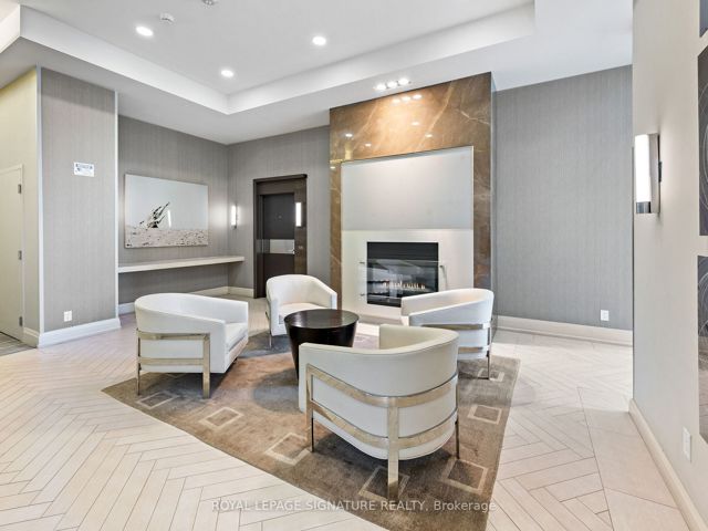 1501 - 59 Annie Craig Dr