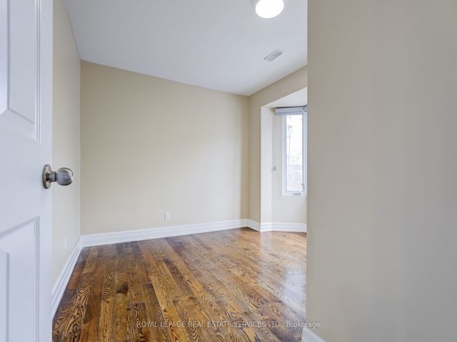 3 - 2312 Lake Shore Blvd W
