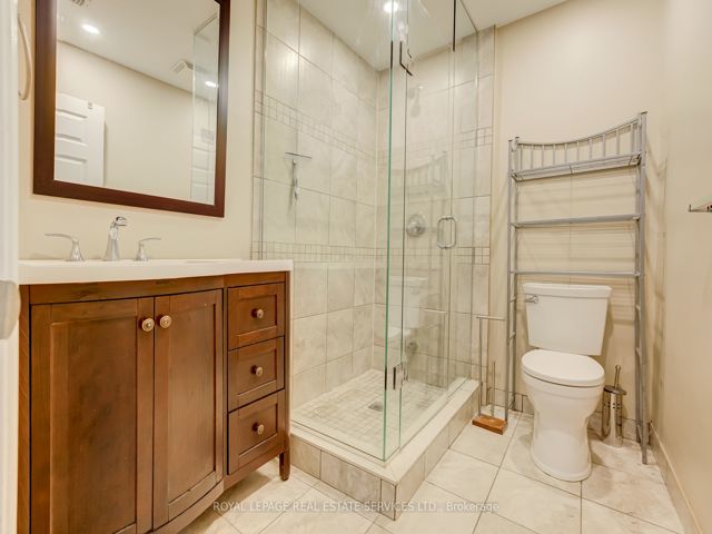 3 - 2312 Lake Shore Blvd W