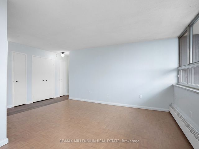 705 - 151 La Rose Ave