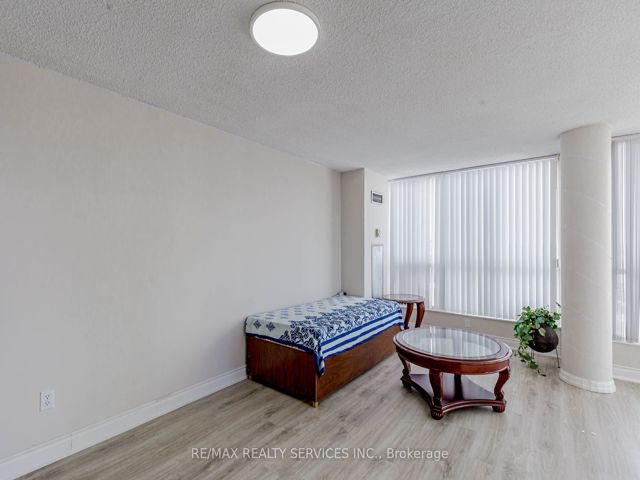 612 - 3 Rowntree Rd