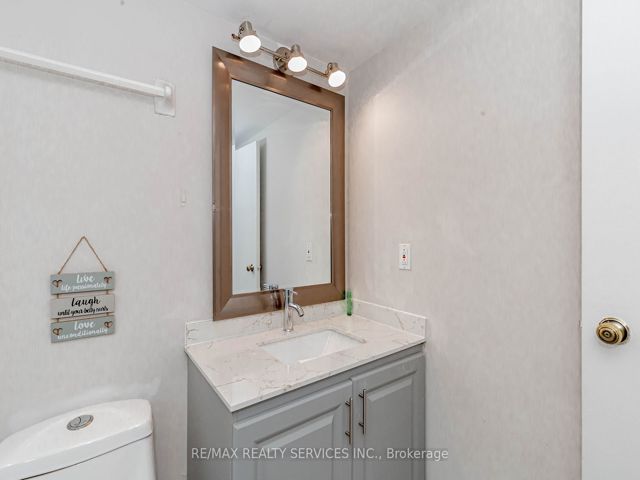 612 - 3 Rowntree Rd