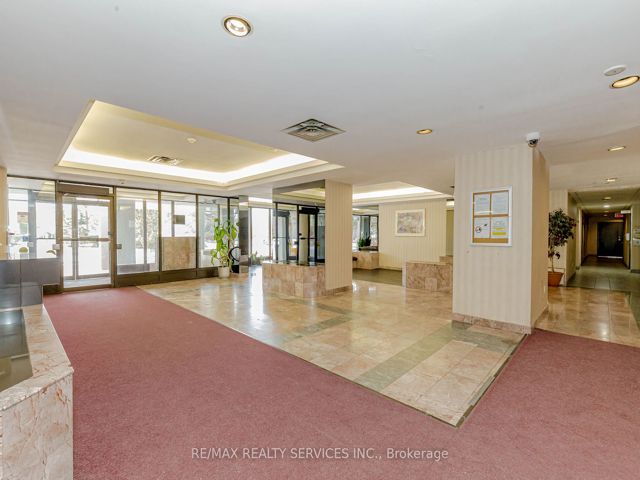 612 - 3 Rowntree Rd