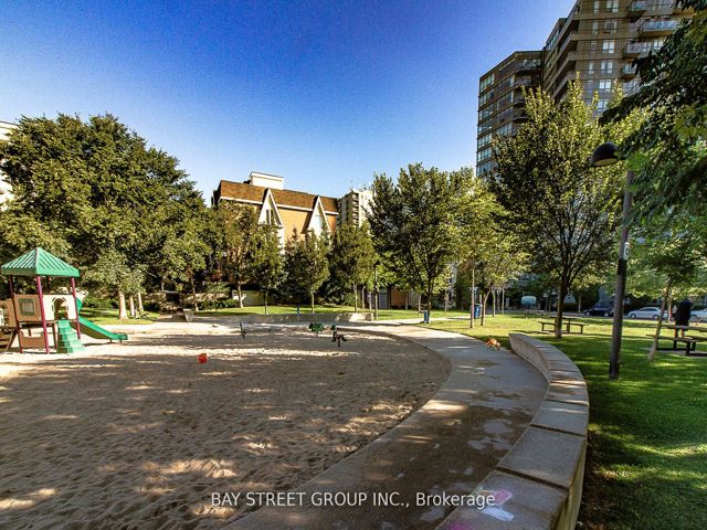 203 - 50 Joe Shuster Way