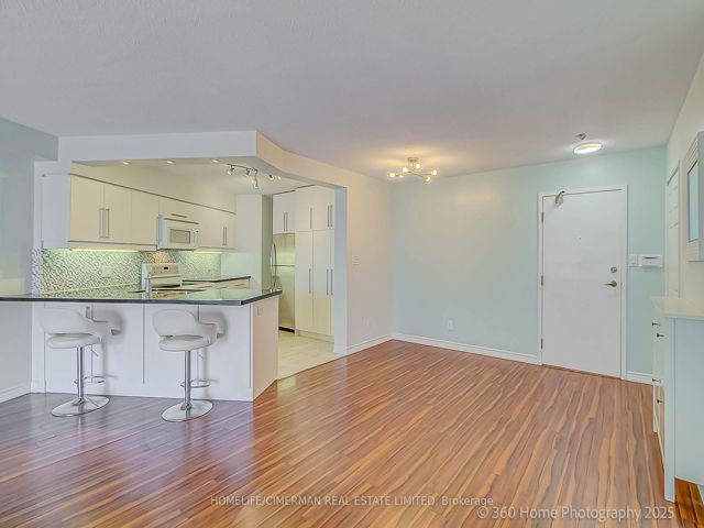 413 - 20 Southport St