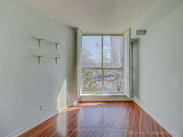 413 - 20 Southport St
