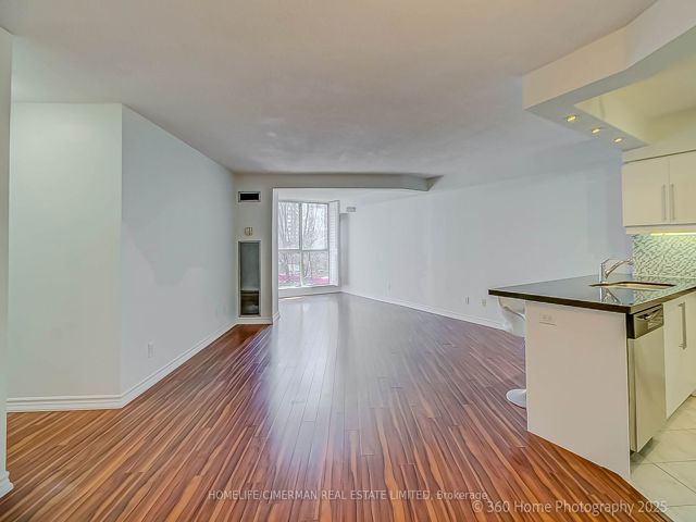 413 - 20 Southport St