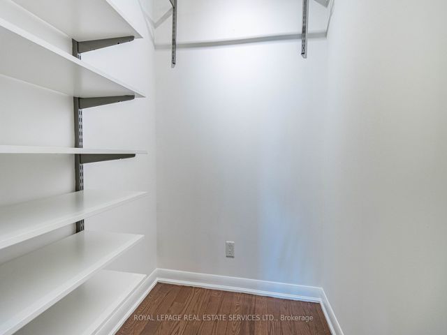 111 - 205 Sherway Gardens Rd