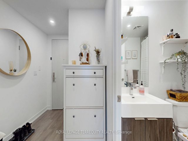 201 - 30 Samuel Wood Way
