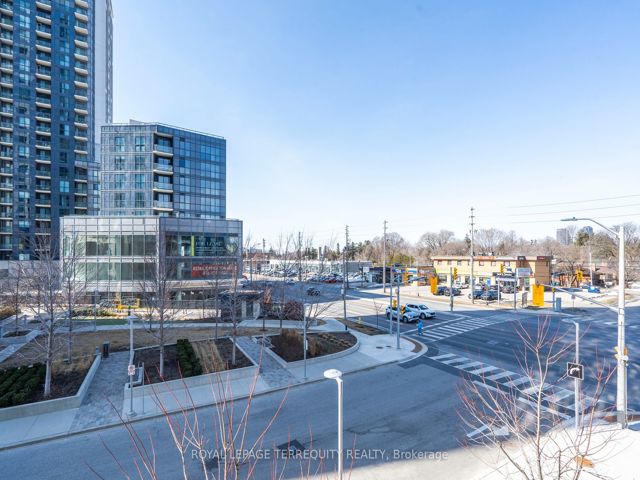 201 - 30 Samuel Wood Way