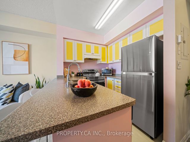 2026 - 3025 Finch Ave W