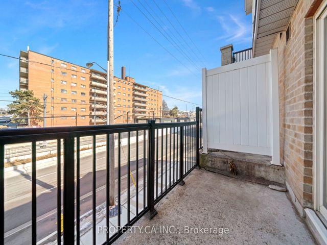 2026 - 3025 Finch Ave W
