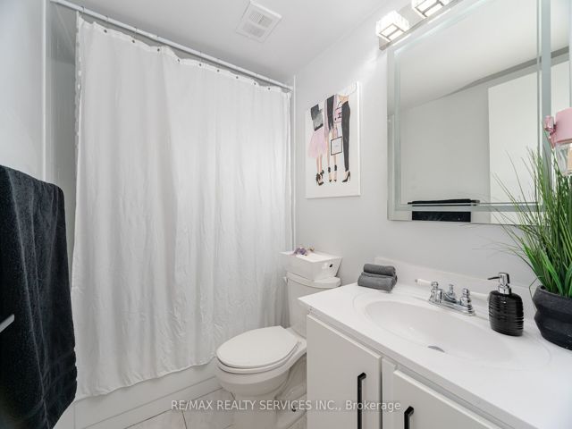 304 - 420 Mill Rd