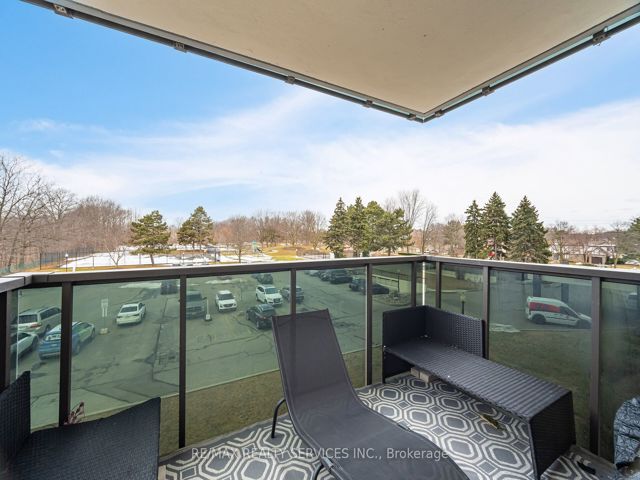 304 - 420 Mill Rd