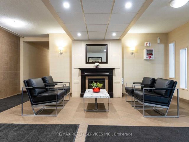 304 - 420 Mill Rd
