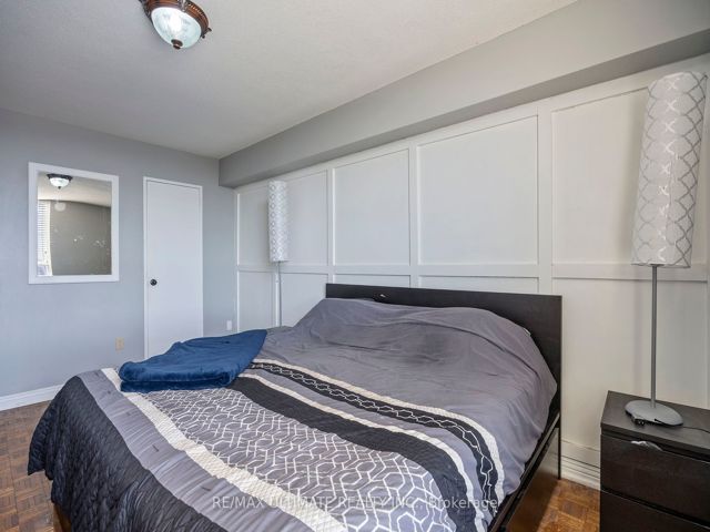 #1807 - 85 Emmett Ave S