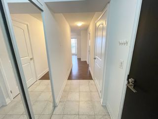 811 - 55 De Boers Dr