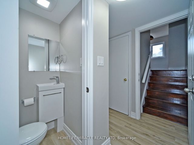 82 - 6429 Finch Ave W