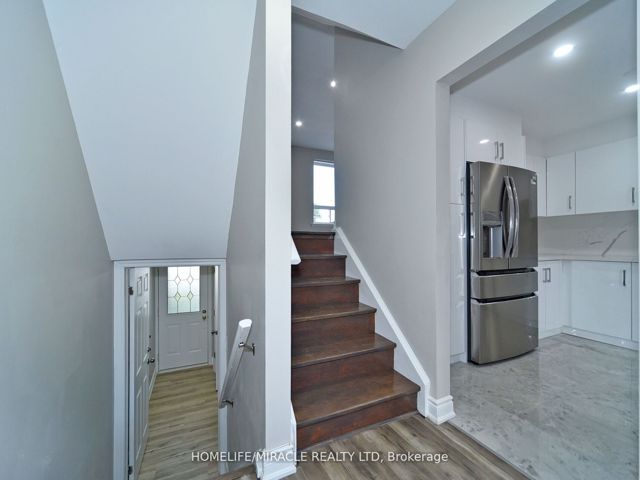 82 - 6429 Finch Ave W