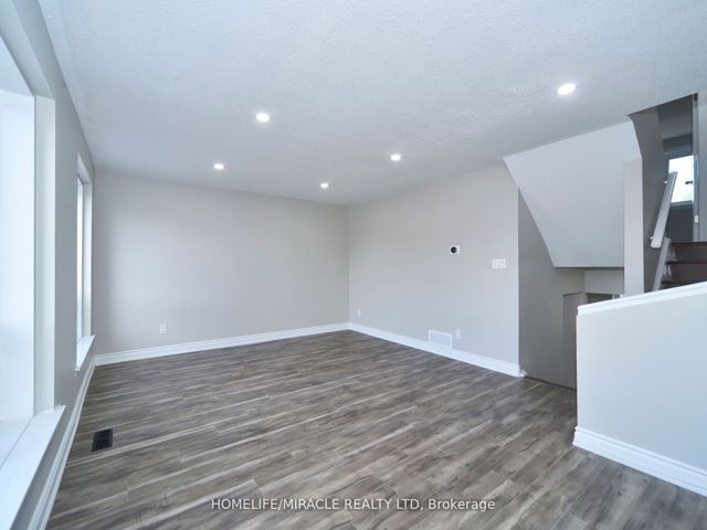 82 - 6429 Finch Ave W