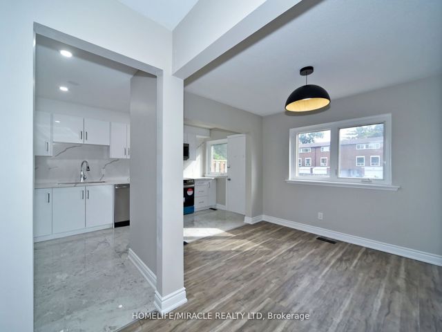 82 - 6429 Finch Ave W