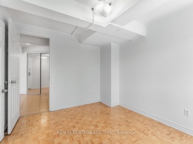 109 - 1407 Dupont St