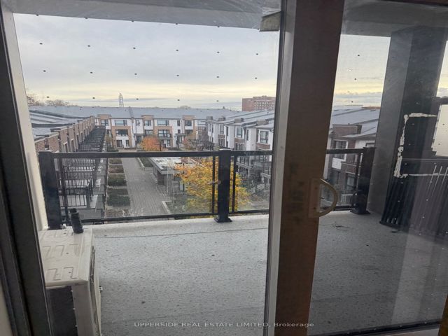 410 - 120 Canon Jackson Dr