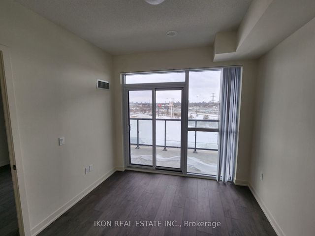 1410 - 38 Annie Craig Dr