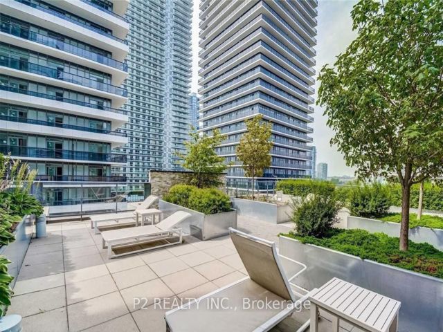2607 - 59 Annie Craig Dr