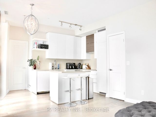 2607 - 59 Annie Craig Dr