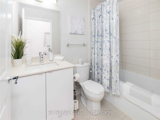 2607 - 59 Annie Craig Dr
