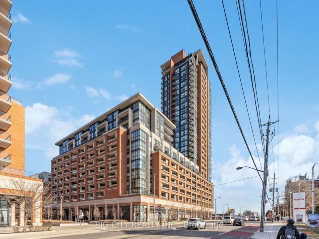 837 - 830 Lawrence Ave W