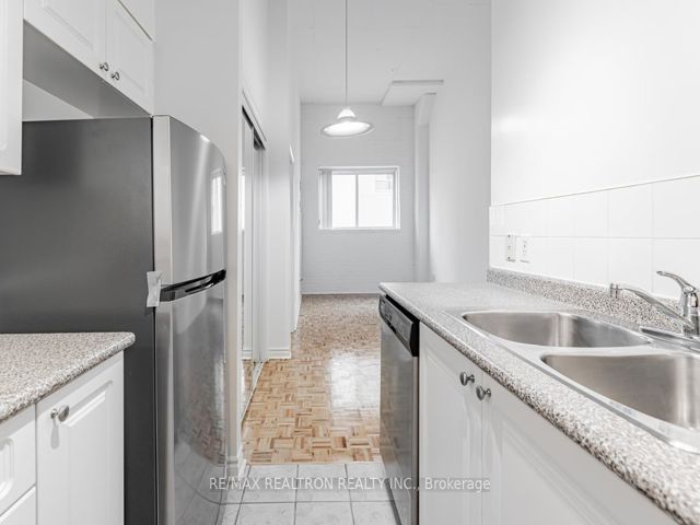 116 - 1401 Dupont St