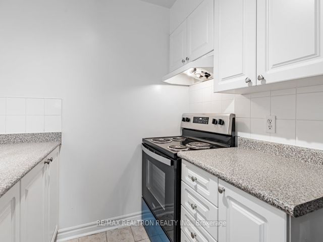 116 - 1401 Dupont St