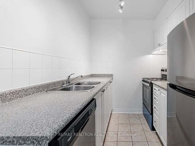 116 - 1401 Dupont St