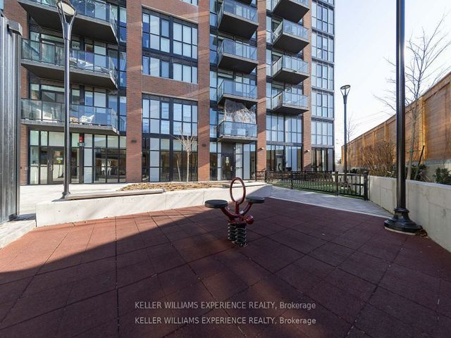 118 - 2300 St Clair Ave W